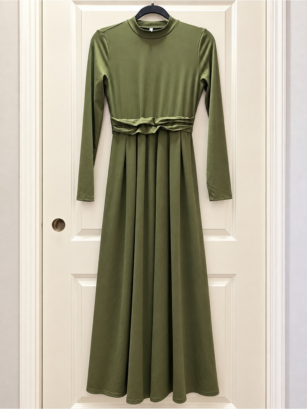 HALARA Olive Green Long Sleeve Maxi Dress